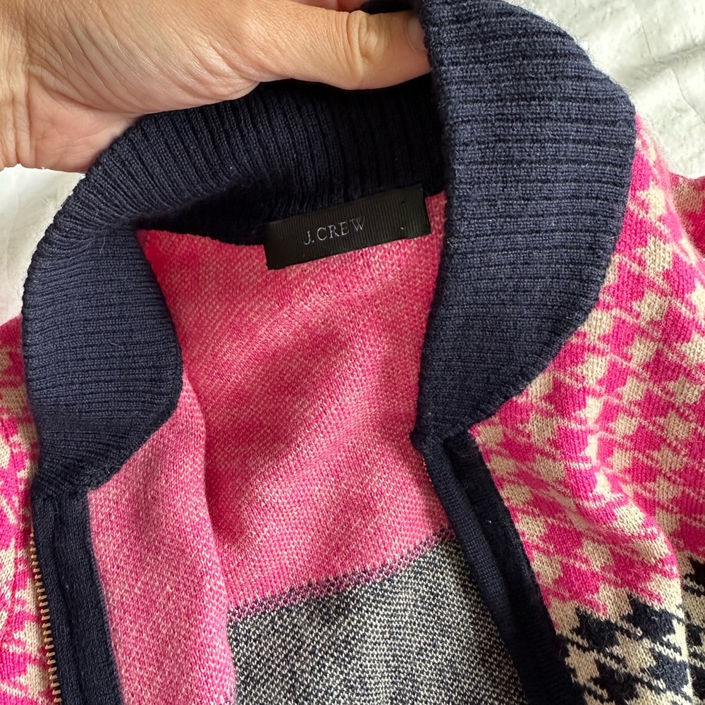 J. CREW Size XS/S Wool Houndstooth Sweater Navy Cream Fuchsia Pink Gold Zipper - Picture 3 of 4